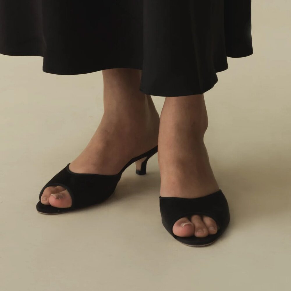 Doen Callie Mule in Black Satin, Size 37.5